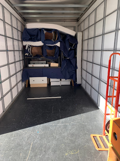 Stallion Movers and Storage - Thumbnail