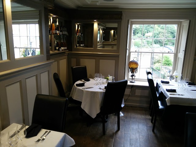 Estbek House Hotel