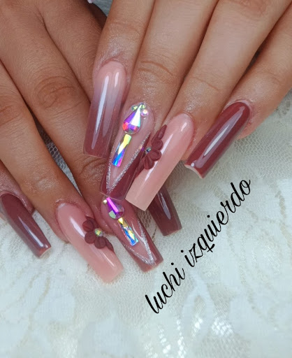 Makeup luchi nails - Visual