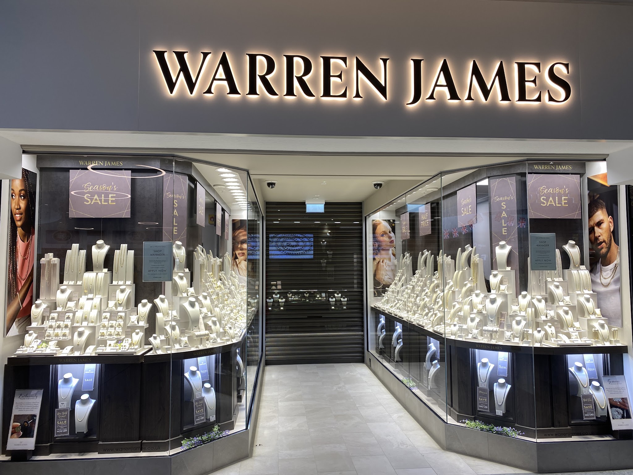 Warren James Jewellers - Bedford - Jewellery - photo 1
