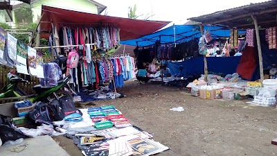Photos of Pasar Sabtu (Kalangan Watas)