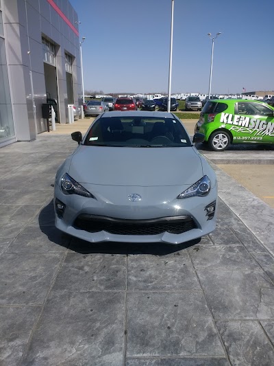 Photos of Uebelhor Toyota