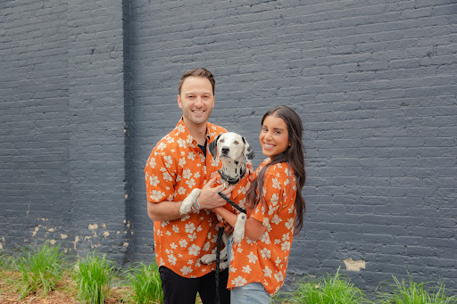 Dog Threads - Visual