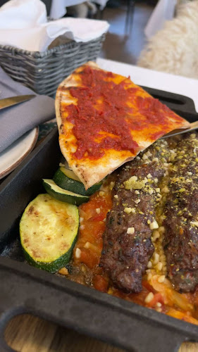 Byblos Restaurant - Restoran