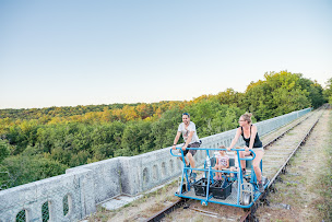 Photo n°3 de VéloRail de Chauvigny à Chauvigny (Attraction touristique)
