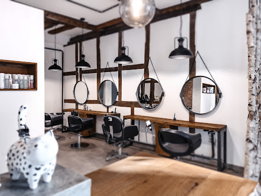 Salon Tekbas