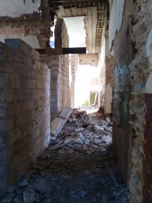 Audla mõisa varemed