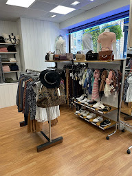 Photo n°7 de Imajeans Limoges Centre à Limoges (Magasin de vêtements pour femmes)