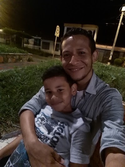 Photos of El Principe Park