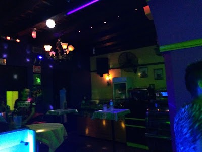 Photos of LE PETIT