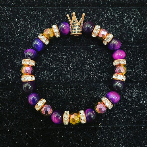 Royally Adorned - Visual