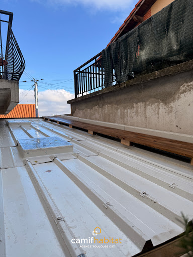 Petit chantier, belle transformation à Toulouse Ici,...