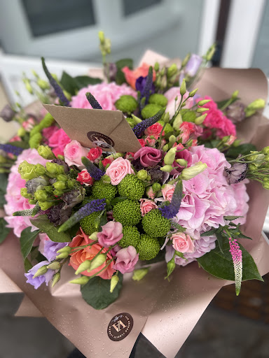 Van Arthur Florist - Harrow - Thumbnail