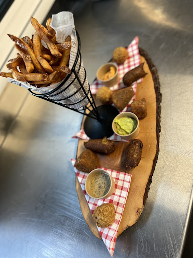 Photo 4 - Le Pony by Street Frites