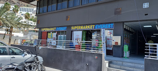 Supermarket Everest