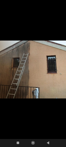 Photo de REYES peintures et rénovation de toiture à Cours-de-Pile (24520)