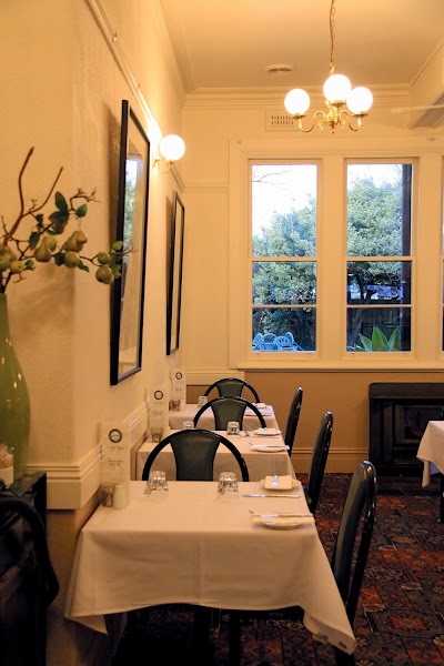 Photos of Yarragon Hotel