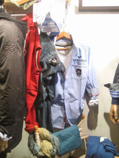 NUCLEO STORE - Visual