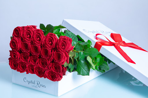Crystal Roses London Logo