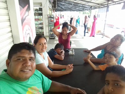 Photos of Restaurante Y Parrillada "Popeye"