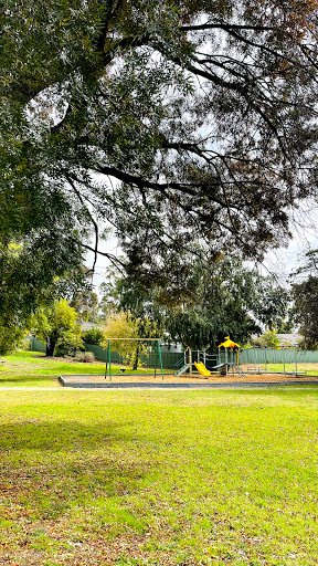 Hentschke Park - Thumbnail