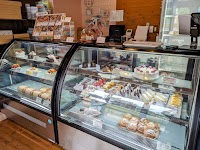 ケーキと焼き菓子 イロトリドリ