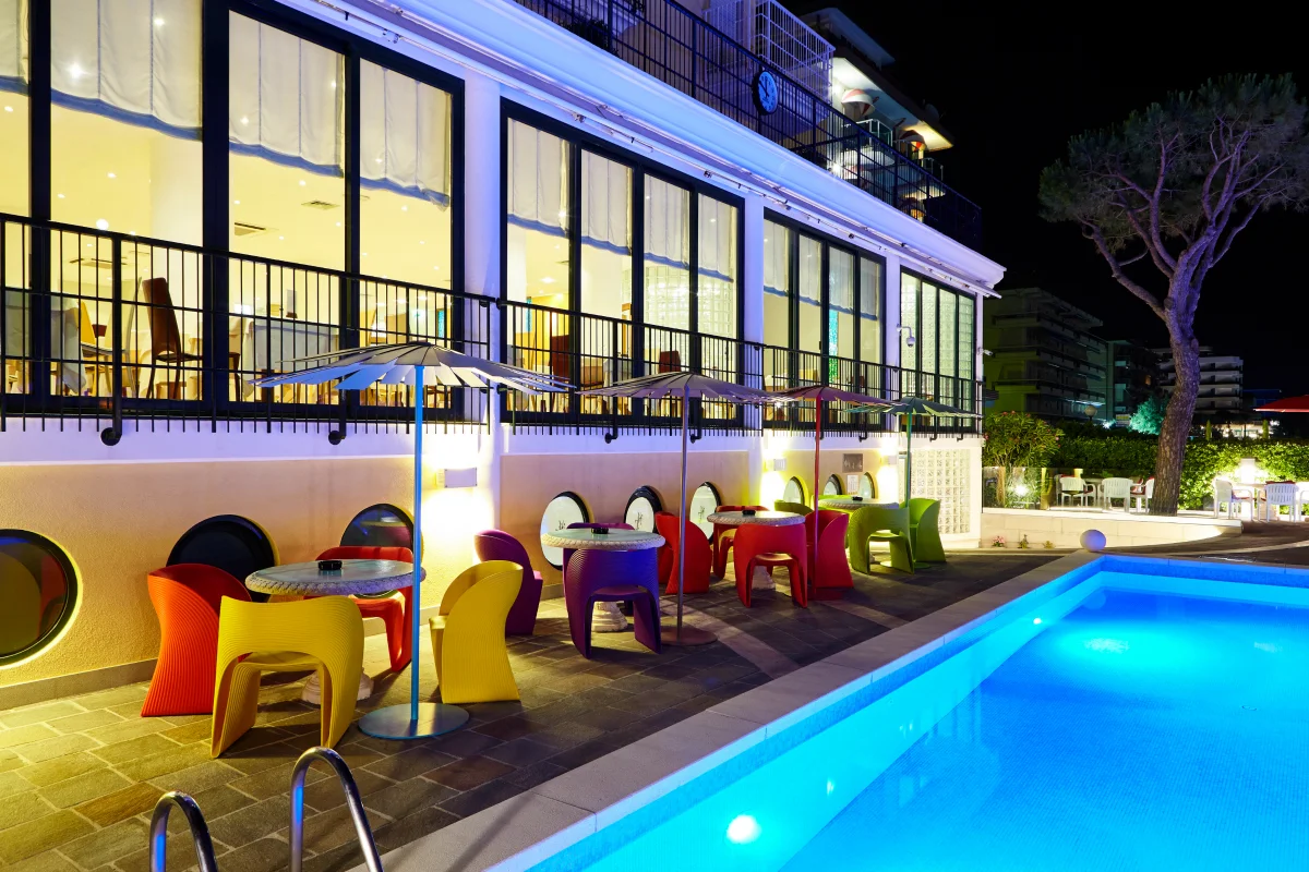 TERMINI Beach Hotel & Suites