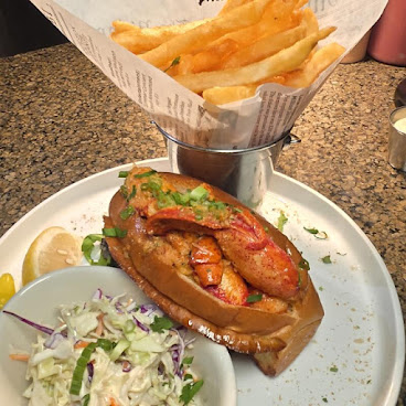 The Legends Oysters Bar & Grill by null