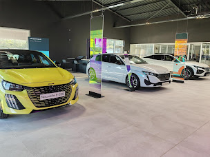 Photo n°6 de PEUGEOT Hénin-Beaumont - SOFIDA Auto à Hénin-Beaumont (Vendeur de voitures d'occasion)