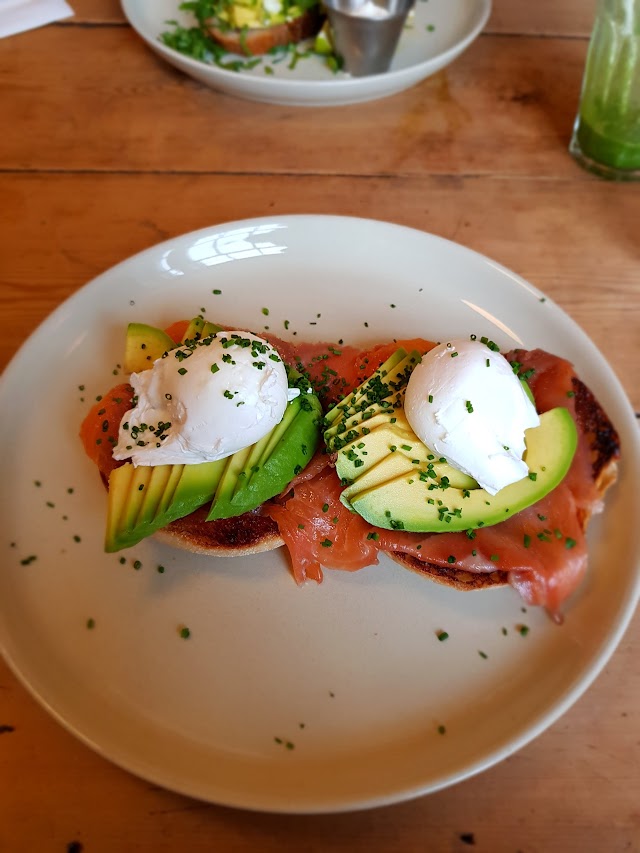 Flat White Kitchen