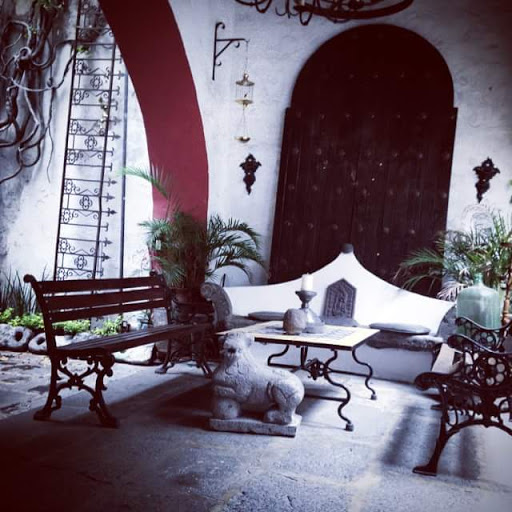 Antigüedades los Sapos Gallery - Mexico