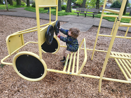 Awbrey Park - Visual