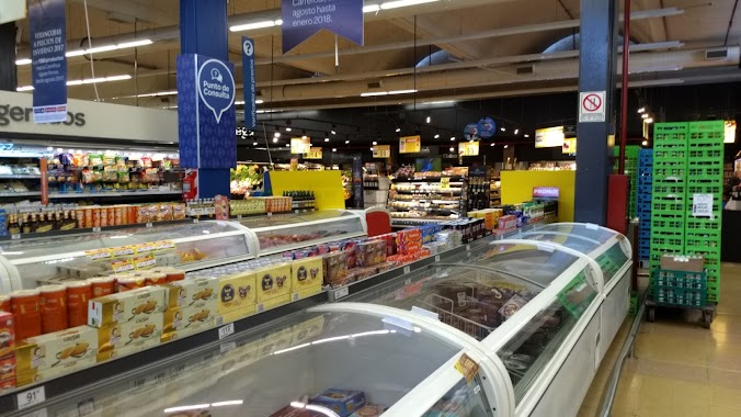 Carrefour, Author: Marcelo Mazza