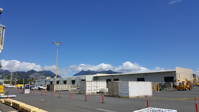 Honolulu Harbor