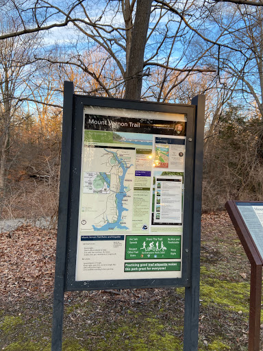 Mt Vernon Trail Trailhead