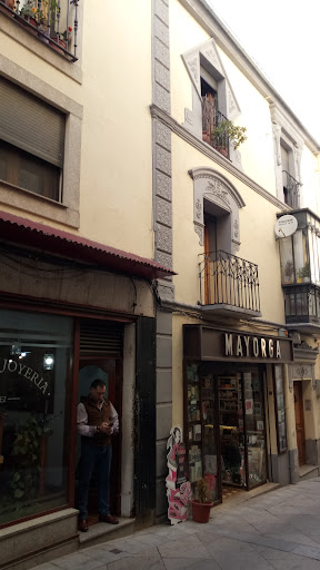 Librería Mayorga - Visual