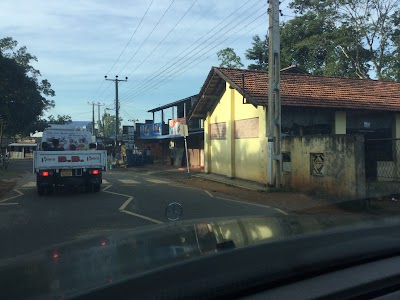 Photos of Ethkandura Junction Bus Stop