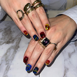 Photo n°1 de LYNAILS à Paris (Salon de manucure)