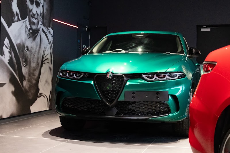 FRF Alfa Romeo Swansea photo 2