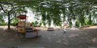 栄一公園