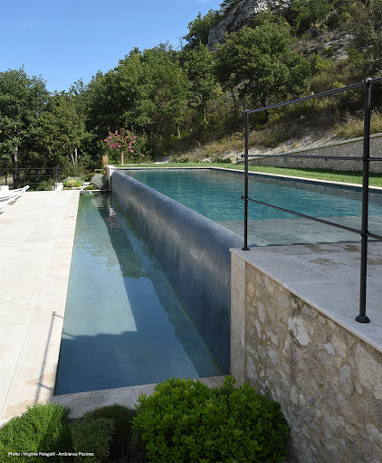 Photo de Piscines Jacques Brens à Oppède (84580)