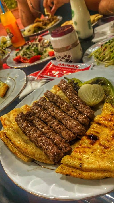 Akman Aile Kebap Salonu