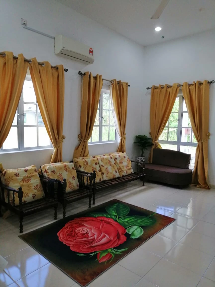 HOMESTAY AIN