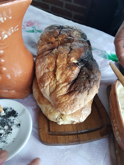 Photos of Parajsa E Sharrit