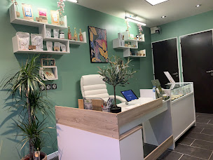 Photo n°27 de Racine Carrée Shop à Montmélian (Boutique d'articles liés au cannabis)