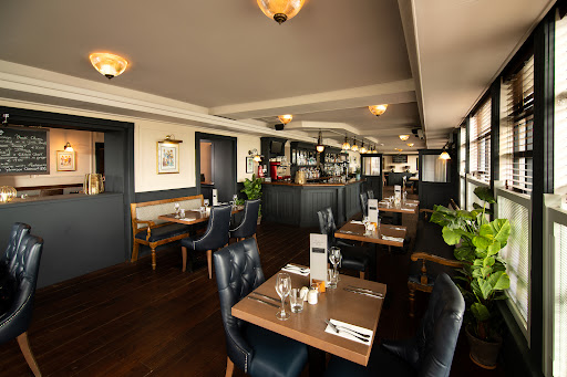 The Gallops Restaurant & Bar