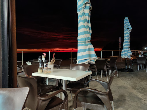 Beach Bums Cafe - Thumbnail
