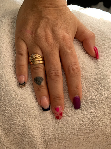 Ju'Nail'Liss - Thumbnail