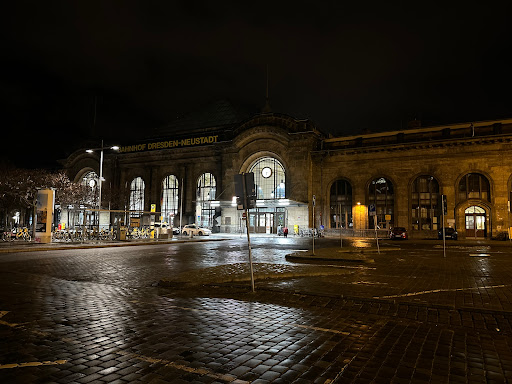 Dresden Neustadt station (Dr.-Friedrich-Wolf-Straße)