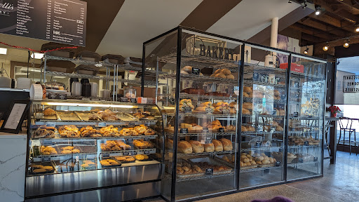 Crispelli's Bakery - Thumbnail